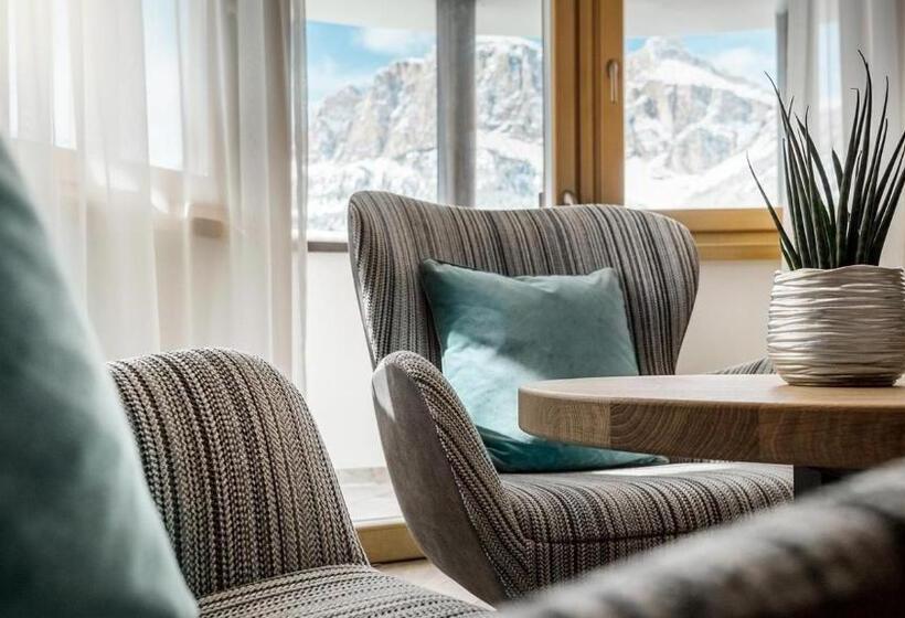 فندق Arkadia   Adults Only