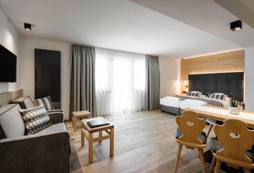 فندق Arkadia   Adults Only