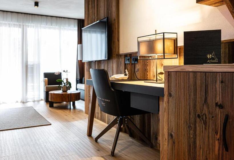 فندق Arkadia   Adults Only