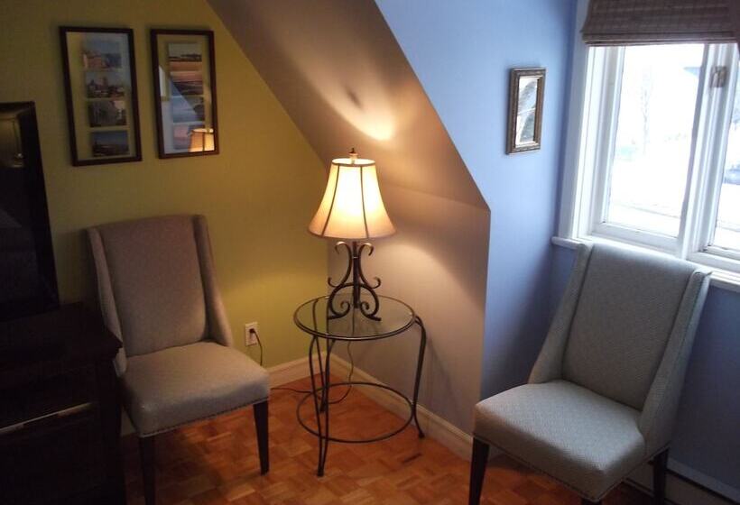 فندق Au Gîte De La Chute