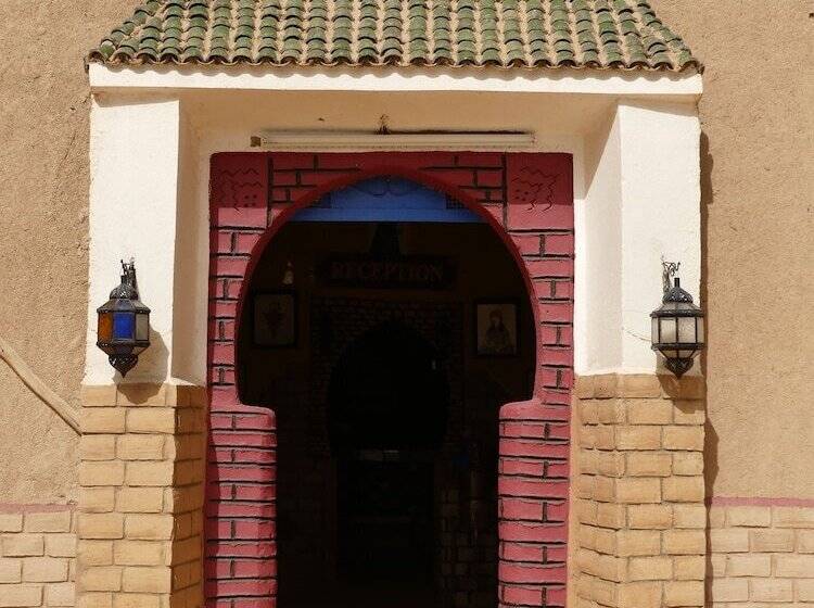 ホテル Auberge Ksar Merzouga