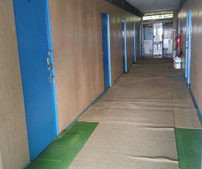 בית מלון כפרי Baba Guest House