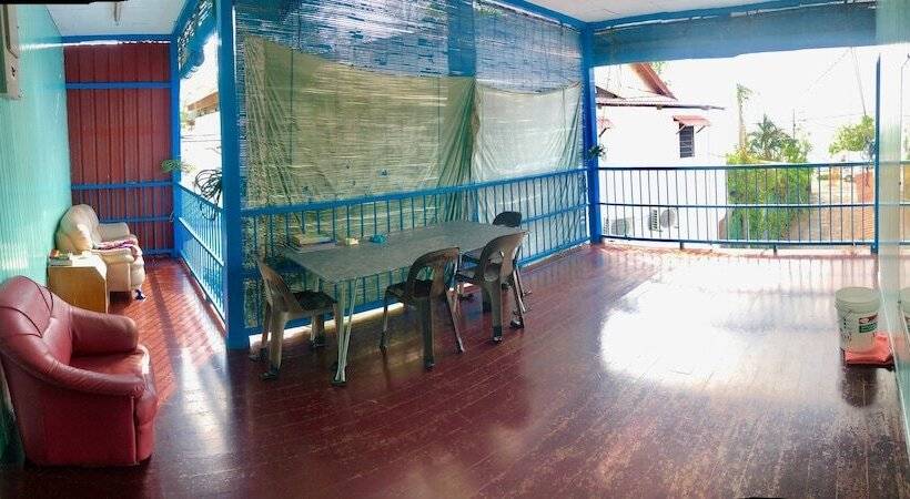 בית מלון כפרי Baba Guest House