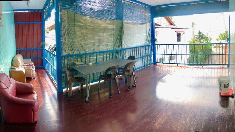 בית מלון כפרי Baba Guest House