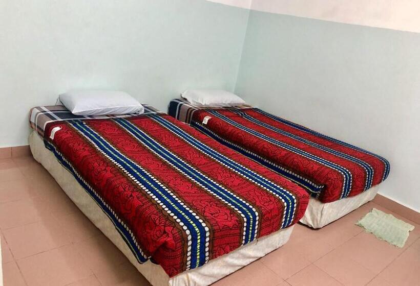 בית מלון כפרי Baba Guest House