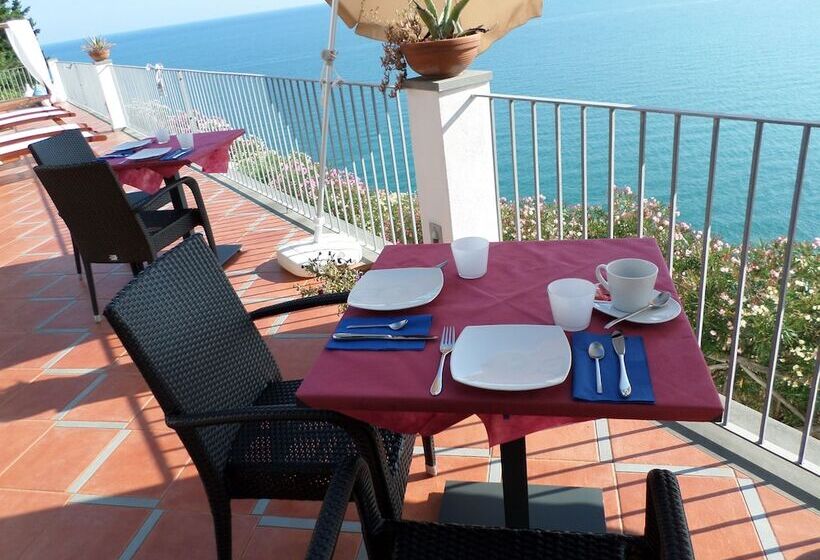 هتل B&b Baia Scirocco