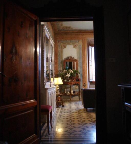 هتل B&b Canto Alla Porta Vecchia