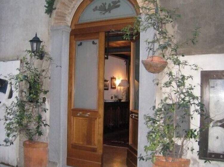 Отель B&b Michelangeli   Private Parking