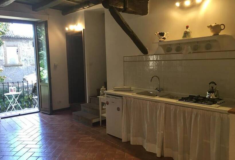 Отель B&b Michelangeli   Private Parking