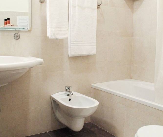 فندق B&b Piazza Del Popolo