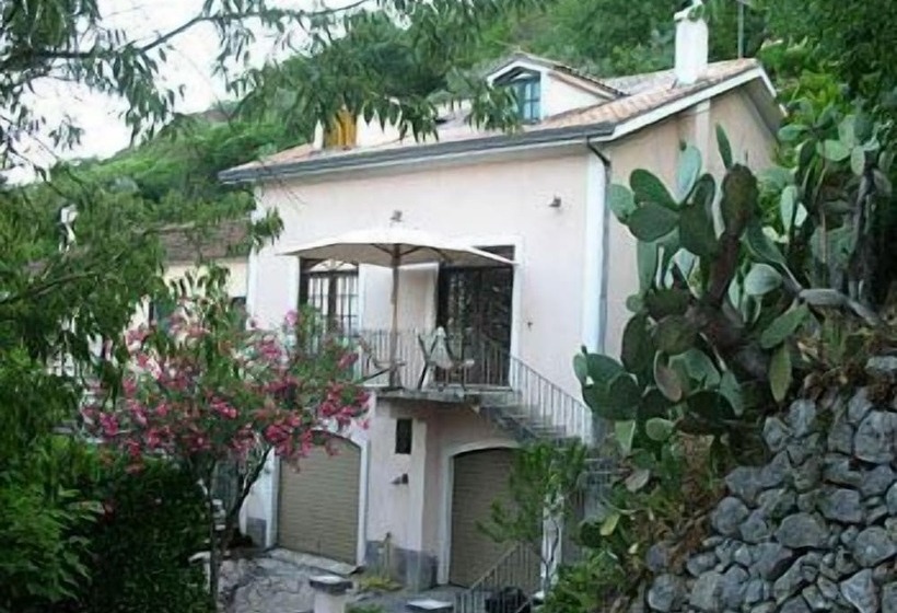 فندق B&b La Costa