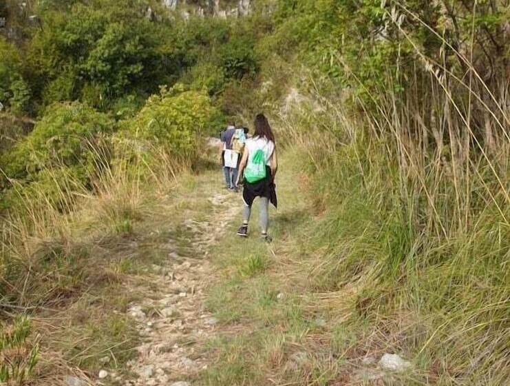 فندق B&b La Costa