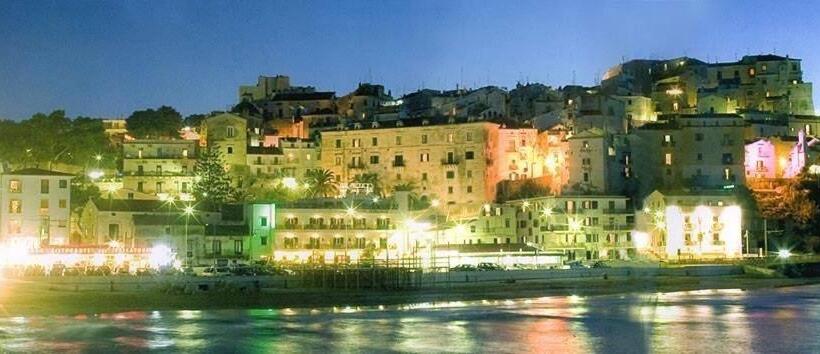 ホテル Belvedere Home