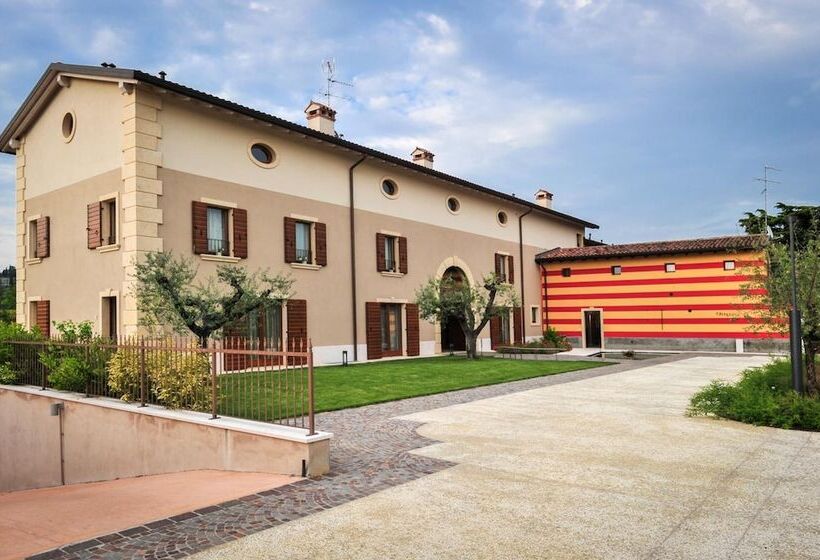 בית מלון כפרי Belvivere Suites