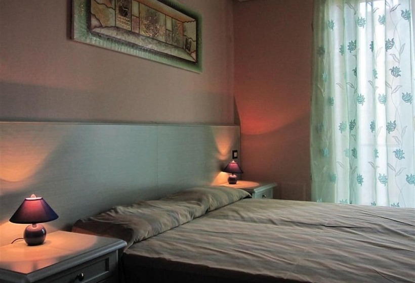 בית מלון כפרי Bosa Guest House