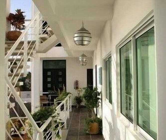 酒店 Suites Nadia Puerto Vallarta