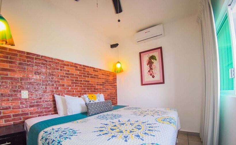 酒店 Suites Nadia Puerto Vallarta