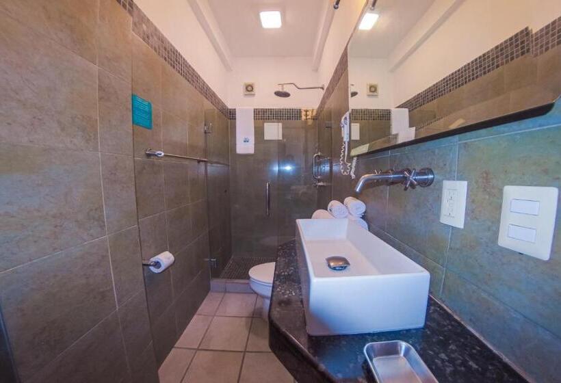 酒店 Suites Nadia Puerto Vallarta