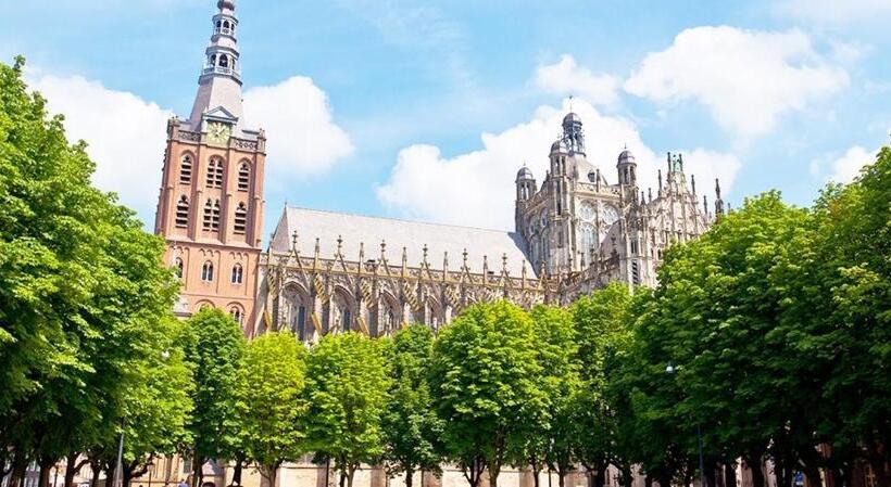 Отель Brasserie Oud Maren