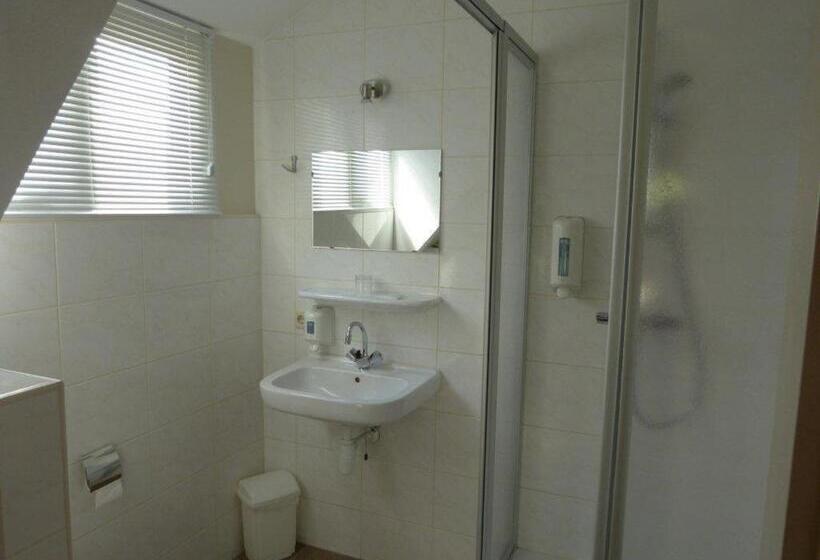 Отель Brasserie Oud Maren