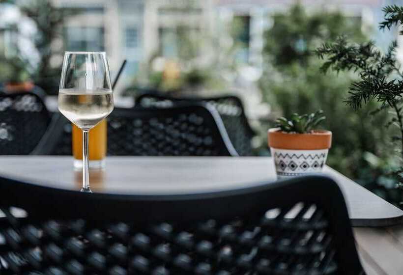 فندق Cafe Restaurant Abina