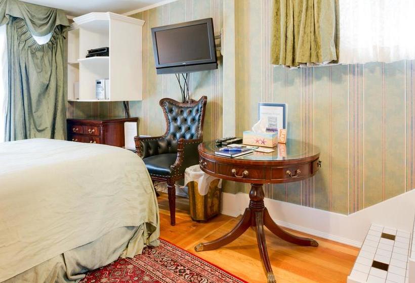 فندق Elevate Rooms Calgary Westways Guest House