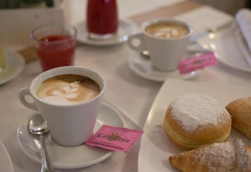 בית מלון כפרי Calinferno