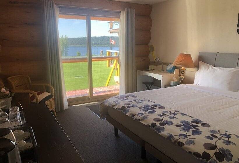 בית מלון כפרי Cariboo Log Guest House