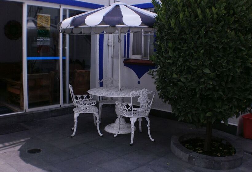 هتل Casa Gonzalez