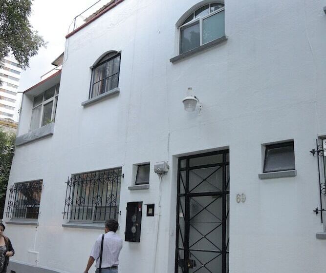 هتل Casa Gonzalez