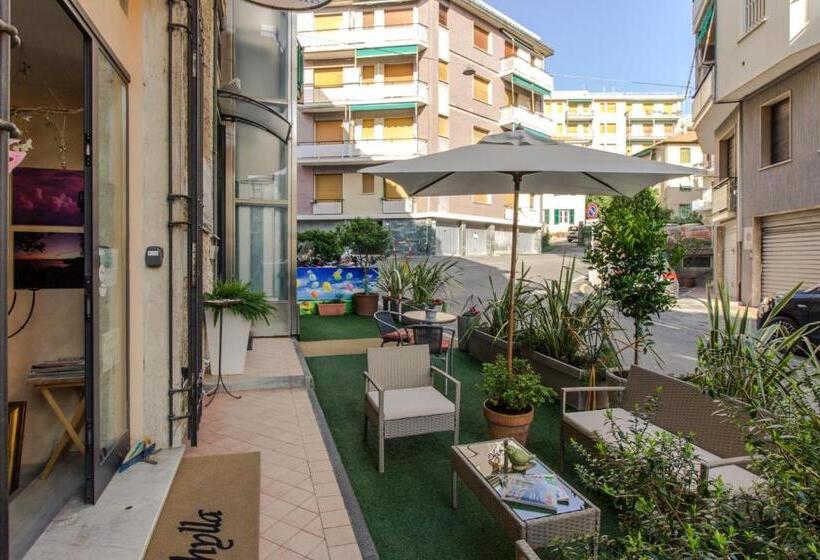 Отель Casa Vacanze Isophylla