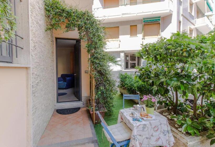 Отель Casa Vacanze Isophylla