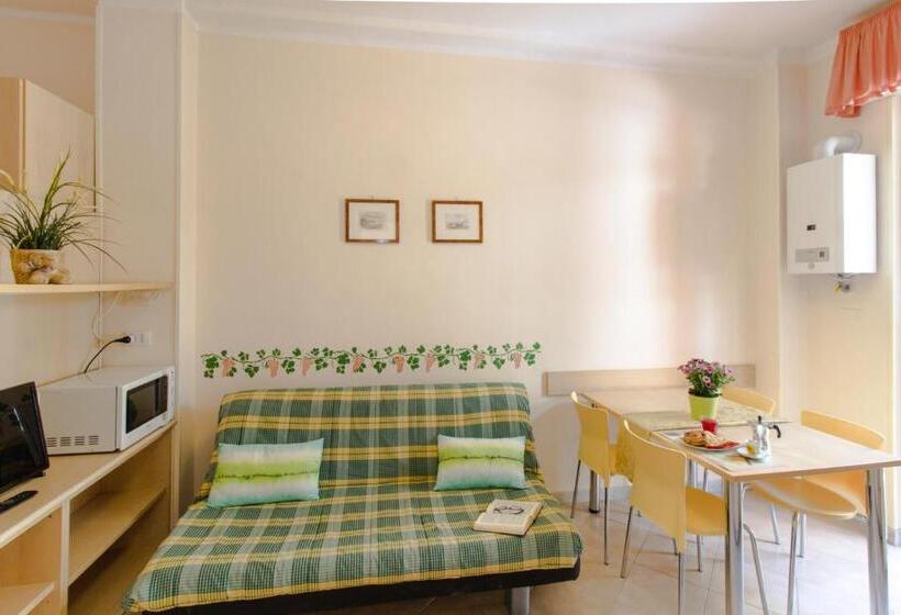 Отель Casa Vacanze Isophylla