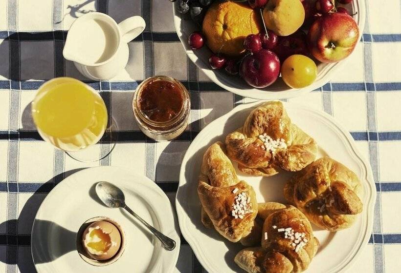 فندق Casale Podernovo