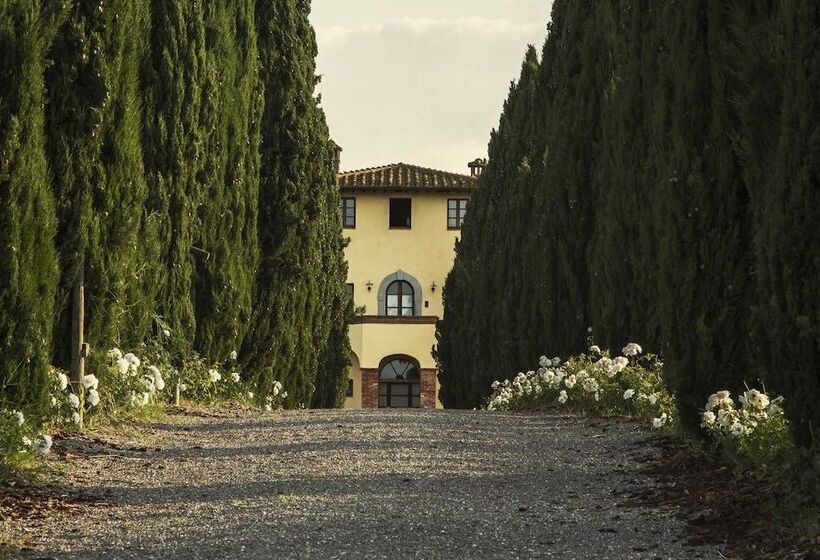 فندق Casale Podernovo