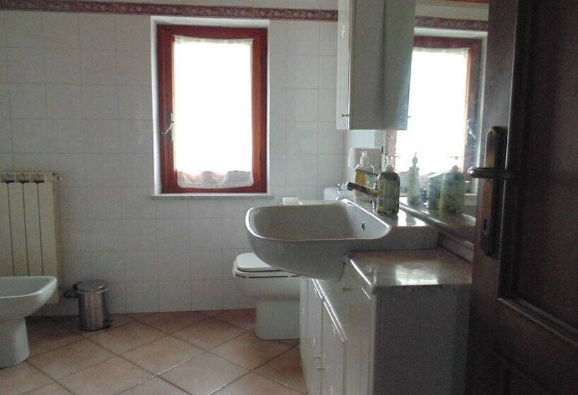 فندق Da Fiorina B&b