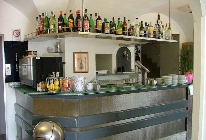 호텔 Danio Lungomare