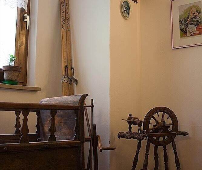 בית מלון כפרי De Fronz