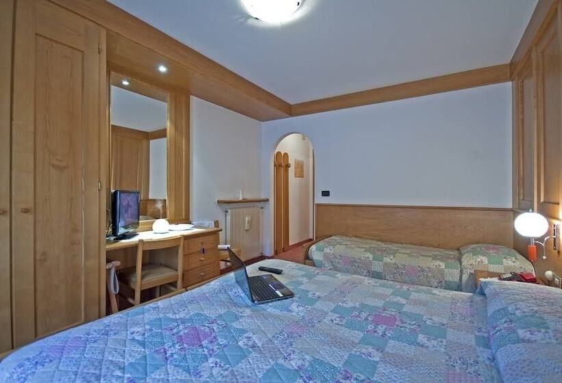 בית מלון כפרי De Fronz