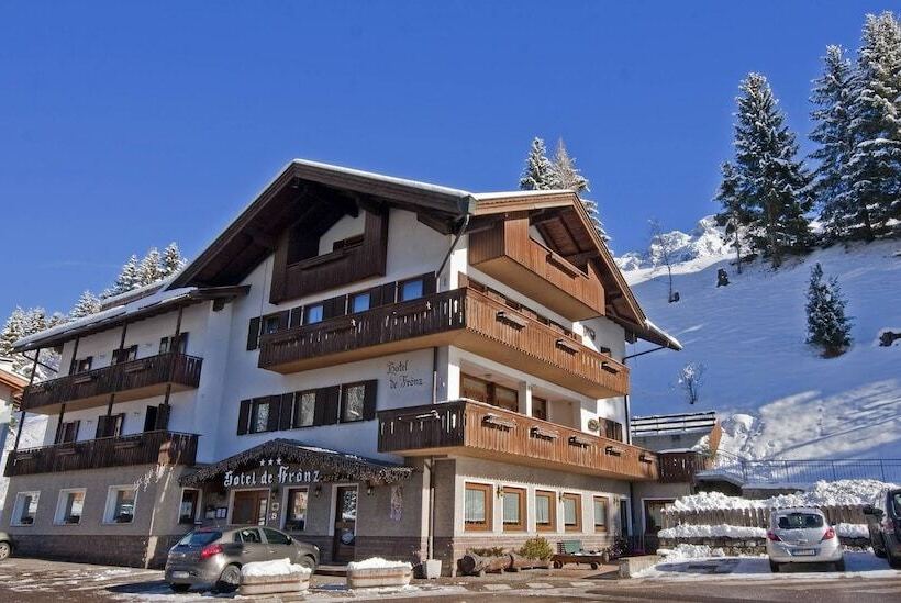 בית מלון כפרי De Fronz