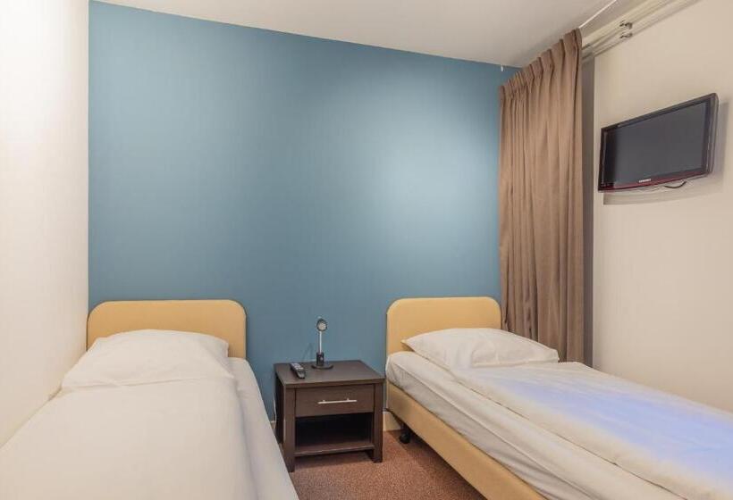 호텔 De Koningshof