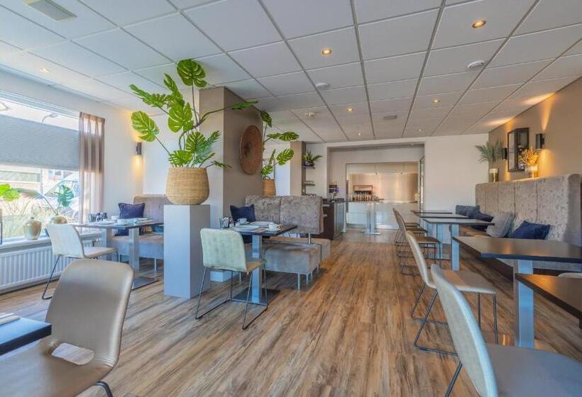 호텔 De Koningshof