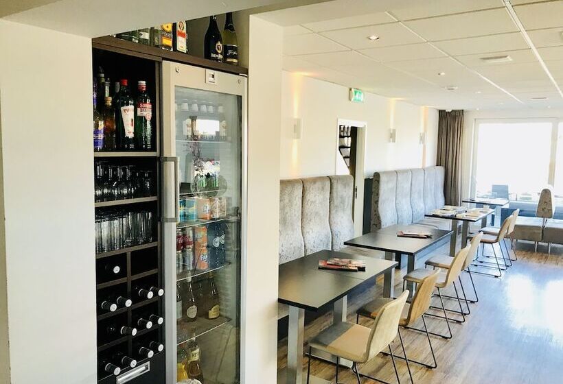 호텔 De Koningshof