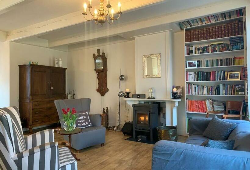 בית מלון כפרי De Thuiskamer In Grou Als B&b Of Vakantiehuis