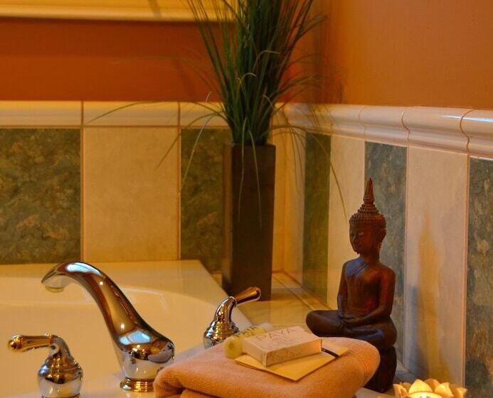 ホテル Explorer House Bed & Breakfast