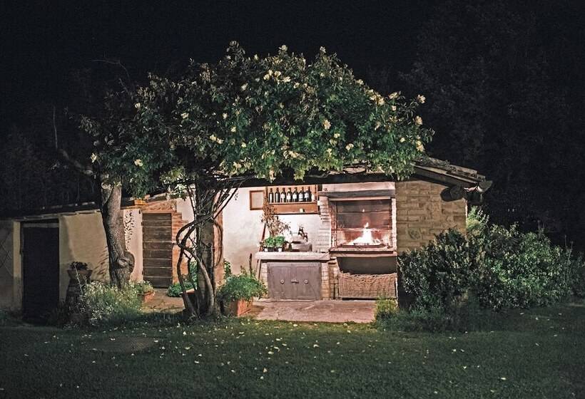 בית מלון כפרי Agriturismo Il Fienile