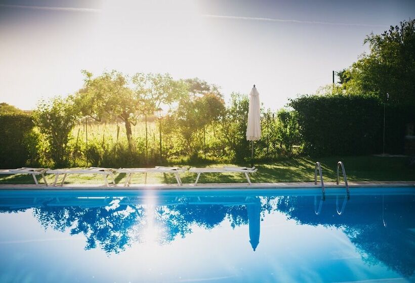 בית מלון כפרי Agriturismo Il Fienile