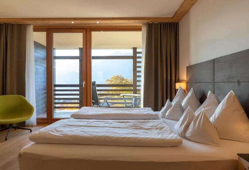 בית מלון כפרי Fischer