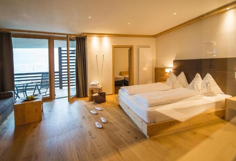 בית מלון כפרי Fischer