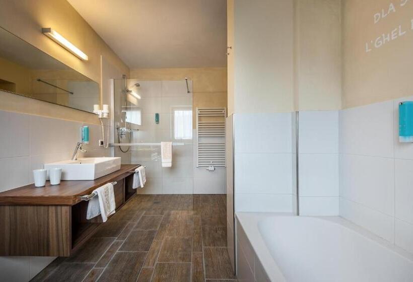 Отель Gran Ciasa